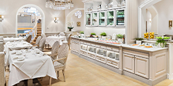Fairmont Hotel Vier Jahreszeiten Hamburg - Caf+® Condi - Breakfast Buffet 1 - -® Guido Leifhelm.jpg