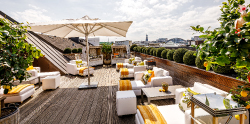 Hotel Vier Jahreszeiten - Rooftop terrace